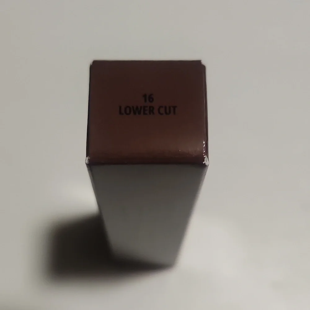 MAC Lower Cut Squirt Plumping Gloss Stick